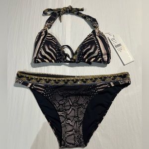 NWT CAMILLA  BIKINI "QUECHA KING" Top and Bottom included